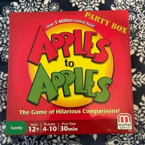 GREAT CONDITION Apples to Apples Card Game Set with Box